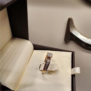 Elegant Gold and Silver Diamond Ring